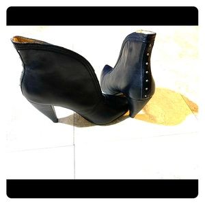 Beautiful leather booties from Seychelles!